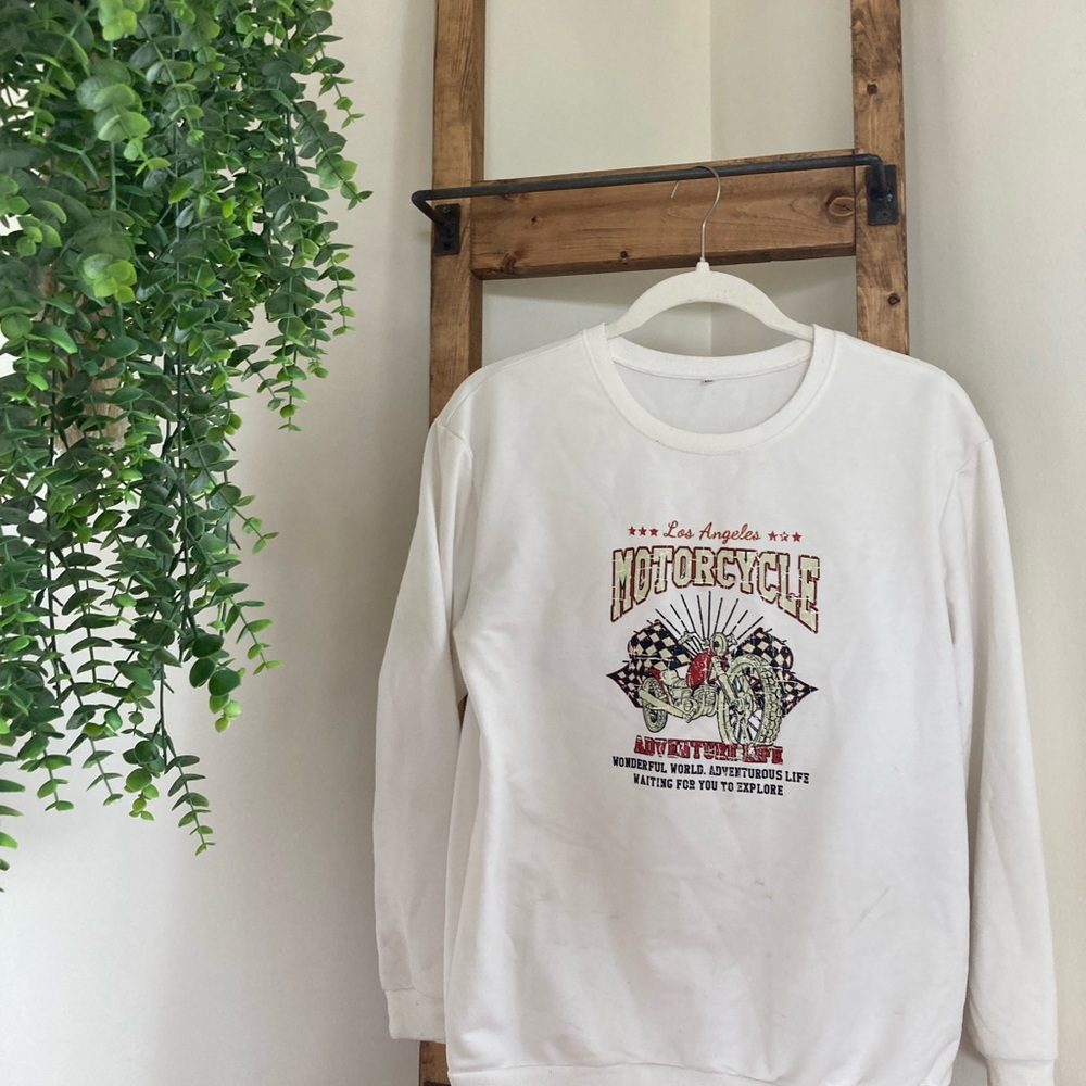 White graphic sweatshirt
